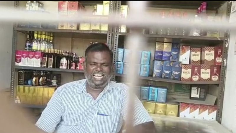 Tasmac shop near Pallikonda extra charge for alcohol! - Allegation of alcoholics!