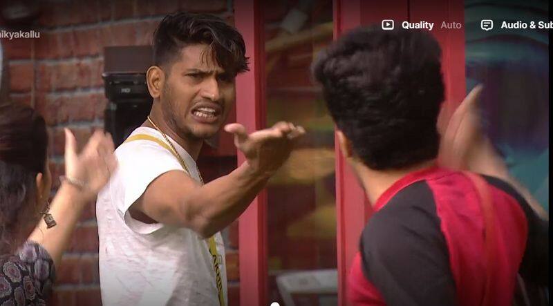 akhil marar fight with sagar in bigg boss malayalam season 5 nrn