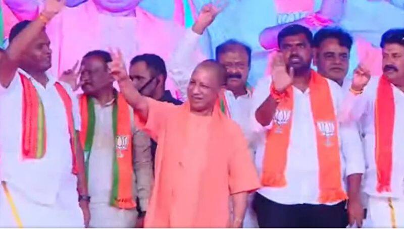 Yogi Adityanath Roadshow in Karkala in favour of Sunil Kumar nbn