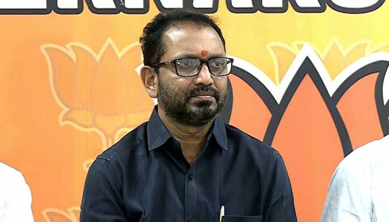 llegation that DYFI leaders took lakhs of bribe to appoint PSC member should be investigated K surendran