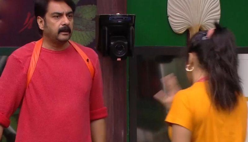 Bigg Boss Malayalam Season 5 Shiju Reneeshas conflict hrk