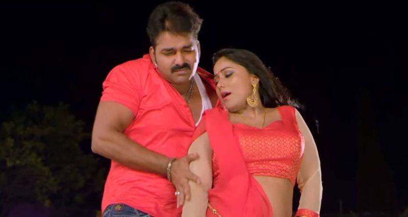 Bhojpuri SEXY video  Shikha Mishra Pawan Singh dance moves on Sab Dhan Khaja  will make your go crazy RBA