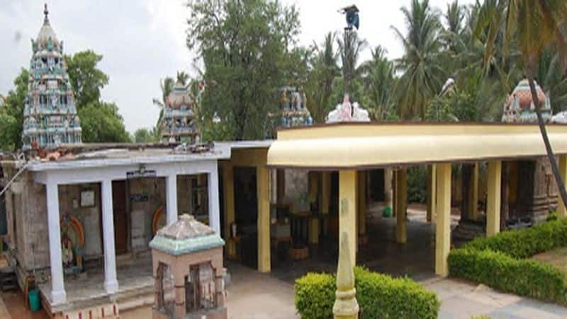 1300 varudangal Pazhamaiyana KalaKaleshwarar kovil -Manal Lingamaga Katchi Alikum Eesan 