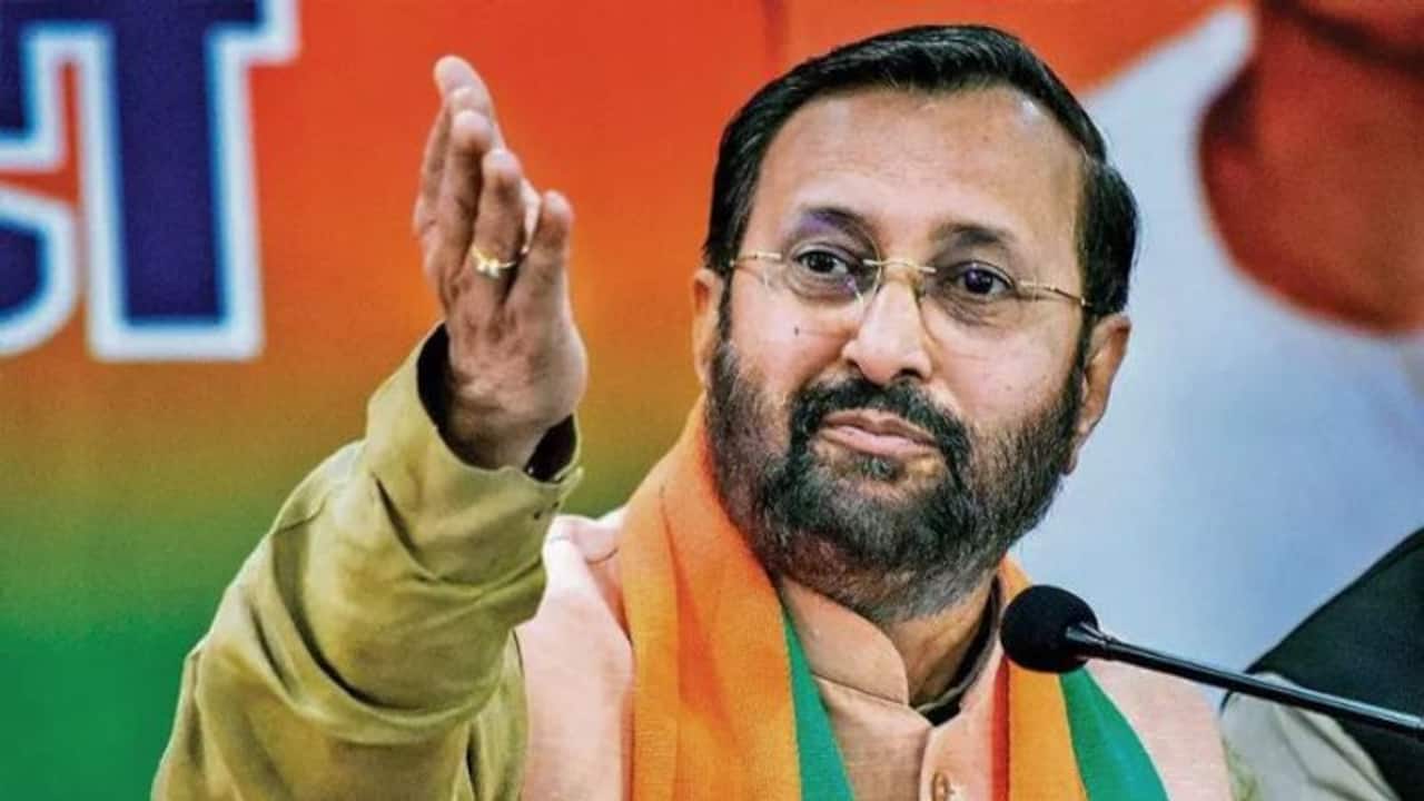 Prakash Javadekar’s Biography | Birth | Education | Family | Marriage | Political Journey