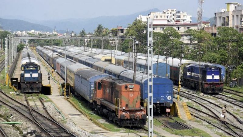 IRCTC to serve vegetarian food during Sawan month? Here's what Indian Railways said AJR