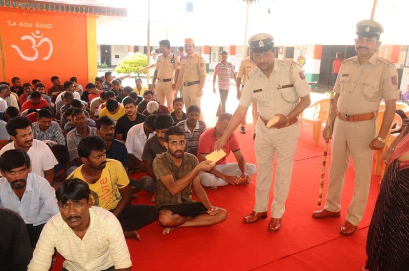 Chikkamagaluru remand prisoners wrote to their relatives asking them to vote gvd