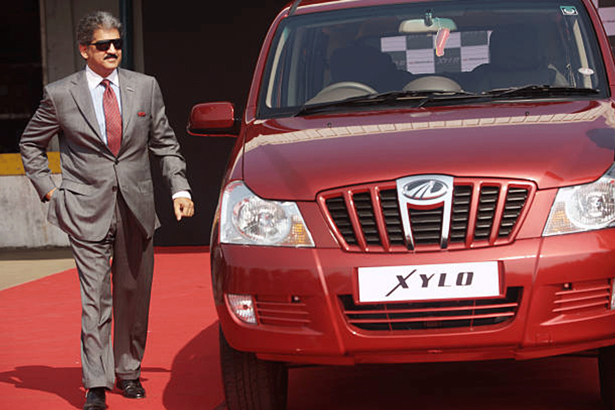 Happy birthday to Mahindra boss; The list of cars in the house of business giant will be coveted-sak