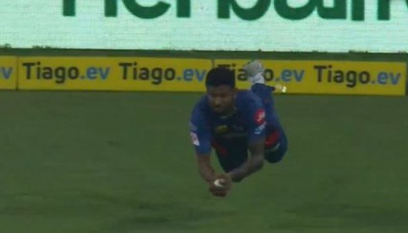 Watch Krishnappa Gowtham flying catch to dismiss Suyash Prabhudessai in LSG vs RCB match IPL 2023 jje