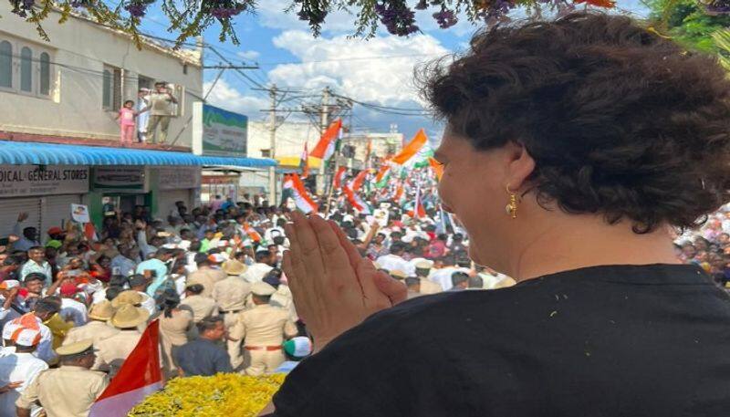 AICC General Secretary Priyanka Gandhi Slams PM Narendra Modi grg