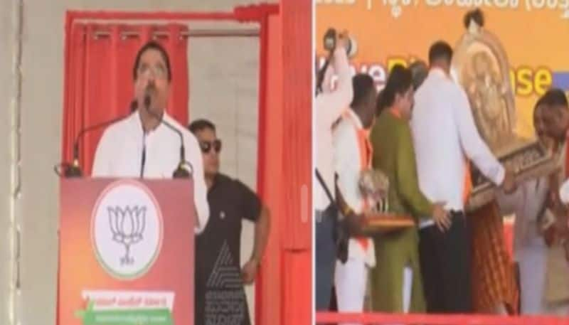 Pralhad Joshi addresses people in Ankola nbn