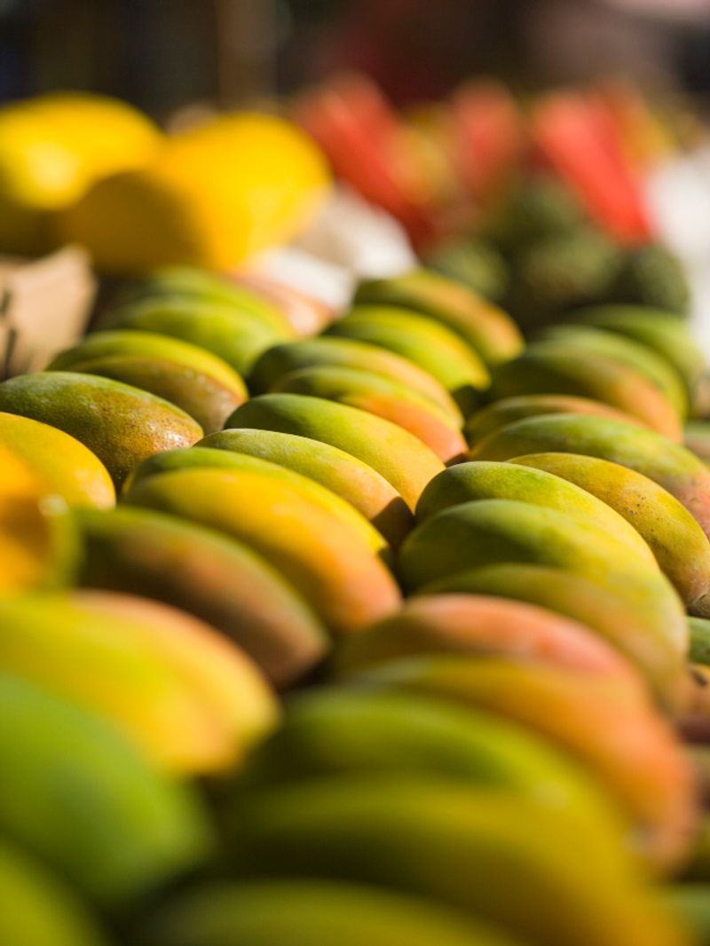 Police official stole mango from store prm 