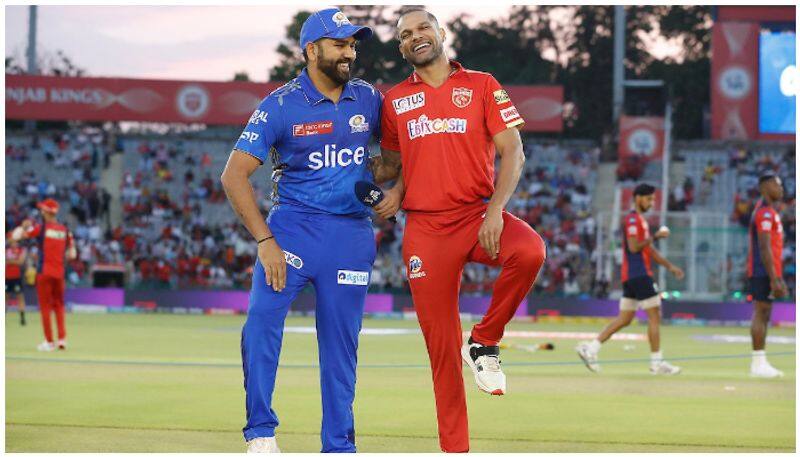 asked shikhar dhawan what-to-do-rohit-sharmas-stunning-remark after toss viral watch video btb