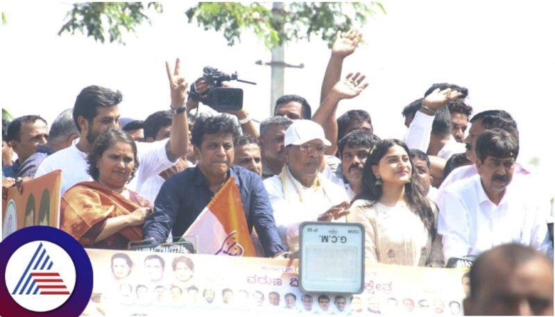 Actor Shivraj Kumar campaigned for Siddaramaiah in Varuna assembly constituency sat