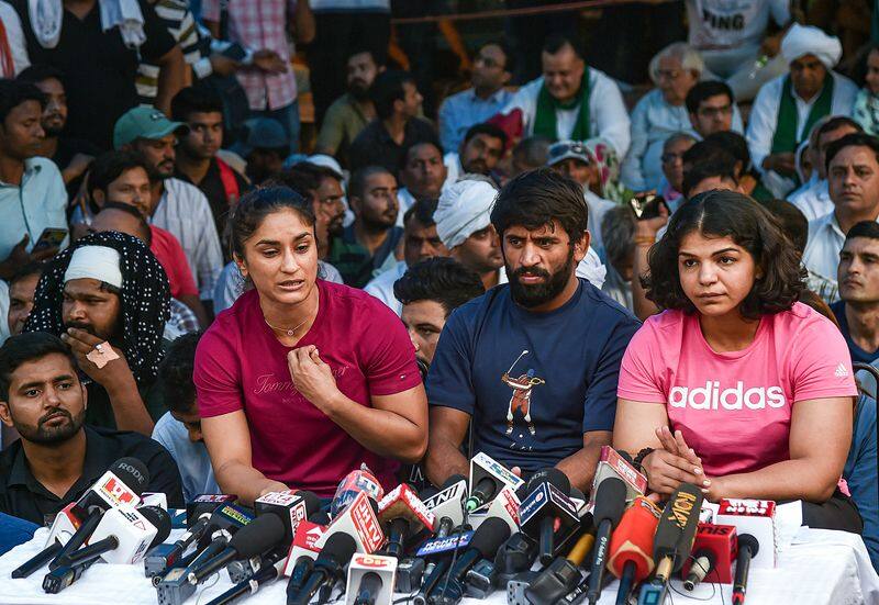 Protesting wrestlers form two committees to decide the future course of action kvn