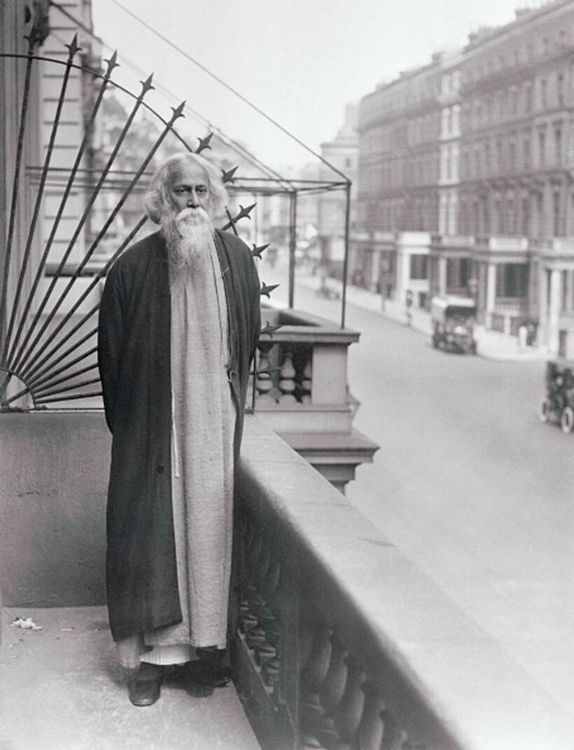 Here are 7 most popular Rabindranath Tagore songs that you can check out