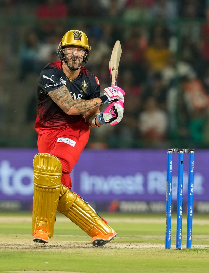 IPL 2023 RCB win the toss and elect to Bat first against Rajasthan Royals kvn