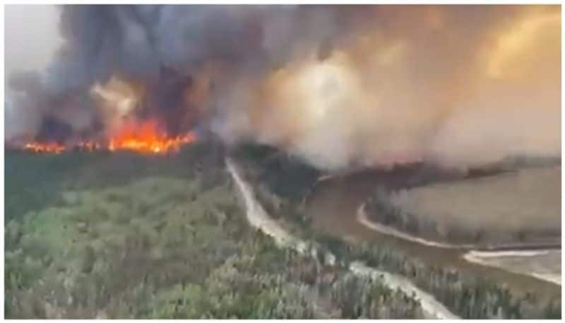 wildfire in canada viral video bkg 