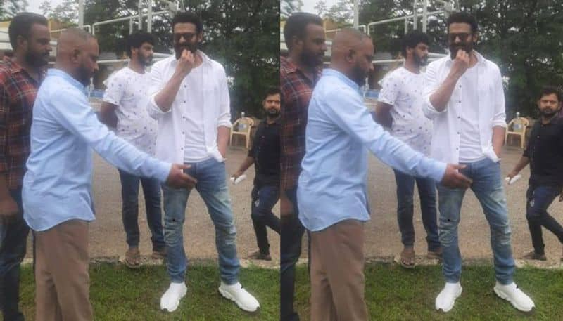 Prabhas Unseen Stylish Pic Goes Viral NSK