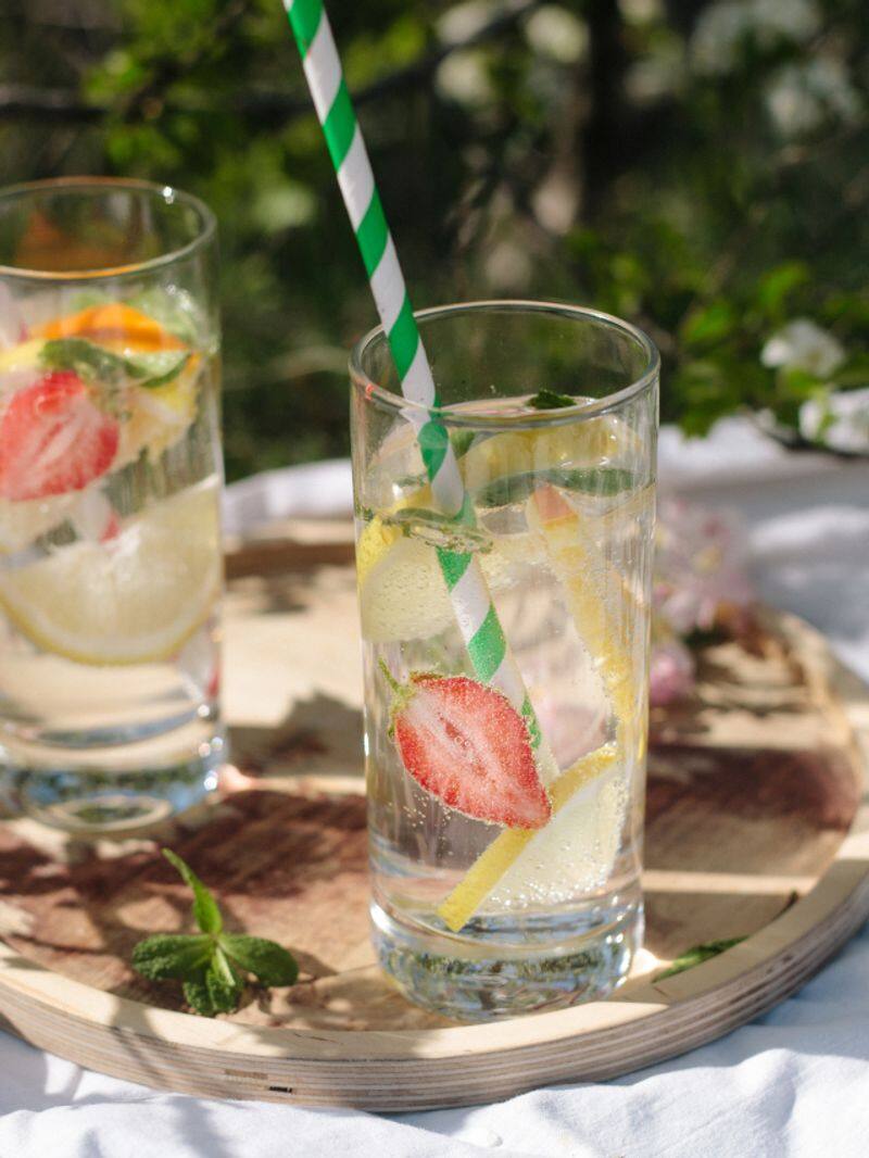 drink these drinks to prevent heat stroke