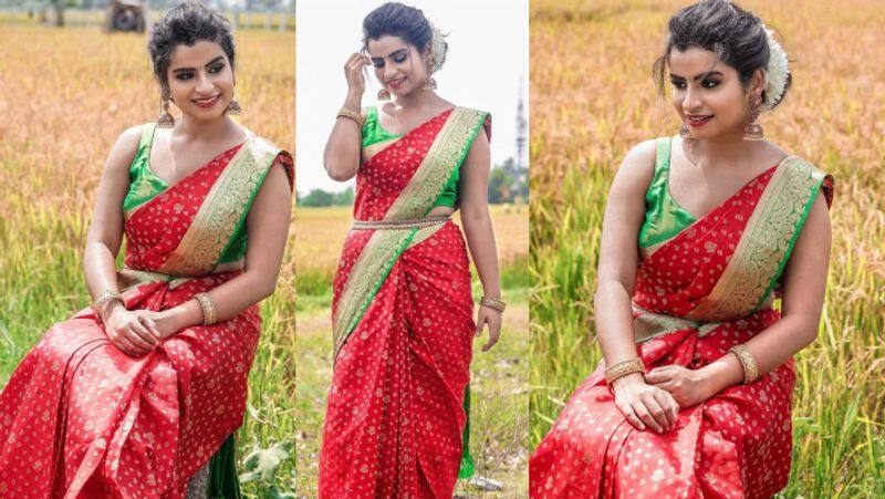 cook with comali fame sivaangi krishnakumar pattu saree photoshoot viral