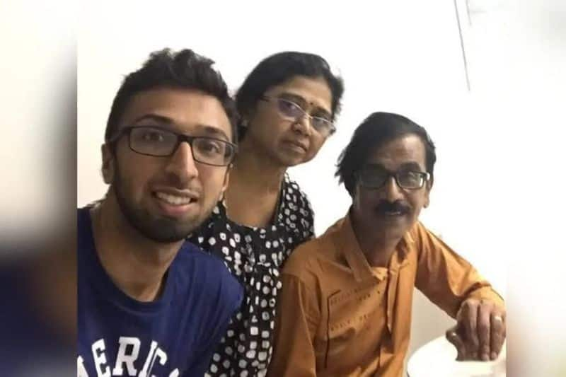 Manobala last video his Son Harish sings for the father emotional video 