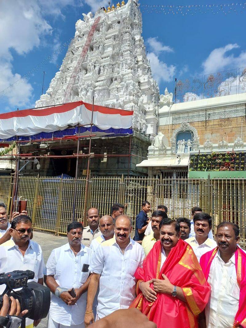 Edappadi Palaniswami participated in a special darshan at Tirupati temple KAK