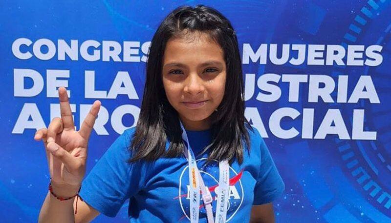 Autistic girl with IQ higher than Albert Einstein earns Masters degree at 11; check details AJR