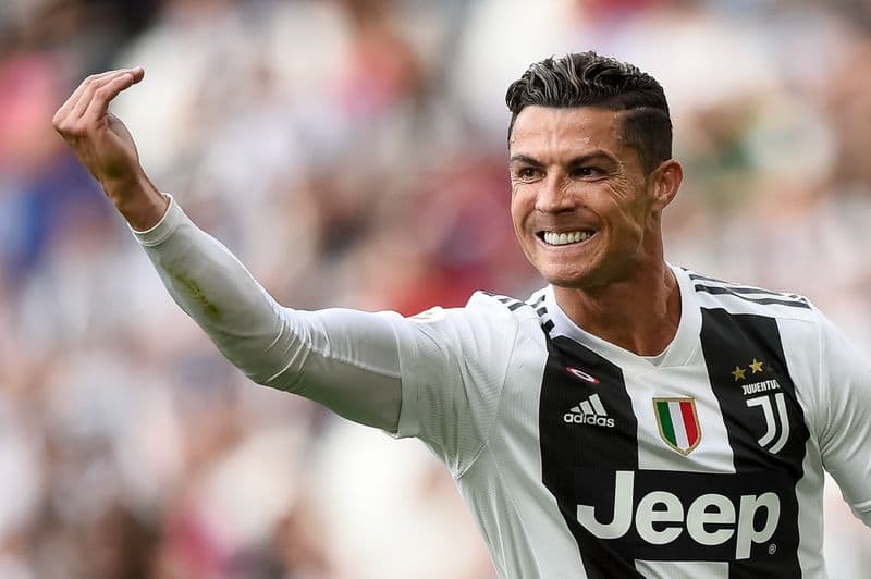 football CR7 does it again! 8 times Cristiano Ronaldo lost his temper on or off the field - WATCH-ayh