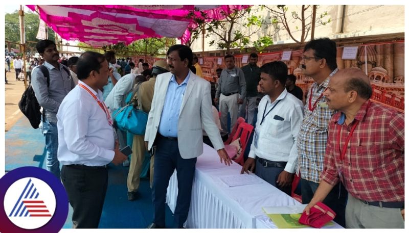 Karnataka Assembly election 2023 Election officer polling booth checking in Vijayapura  gow