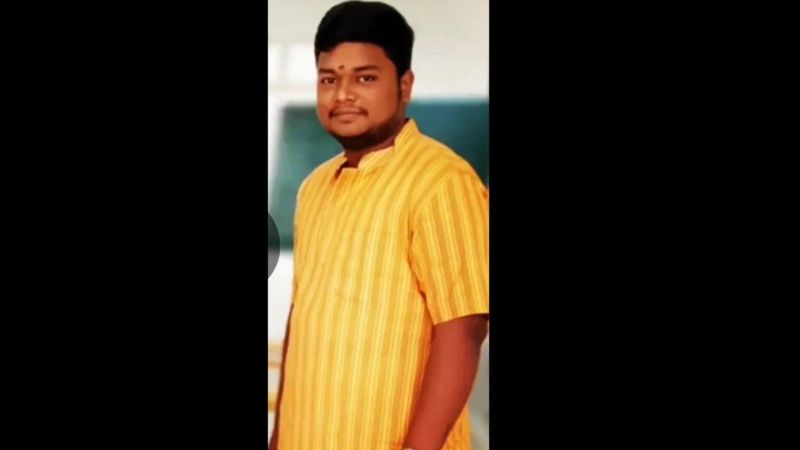 college student died road accident in sivakasi