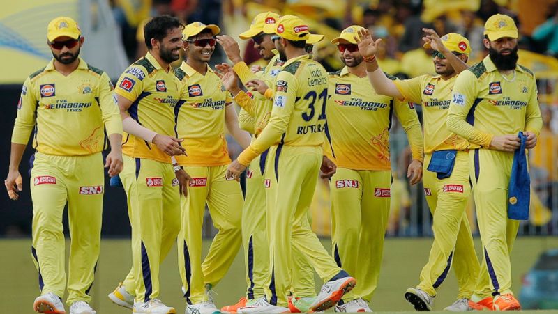 chennai super kings won the toss against delhi capitals in crucial match saa