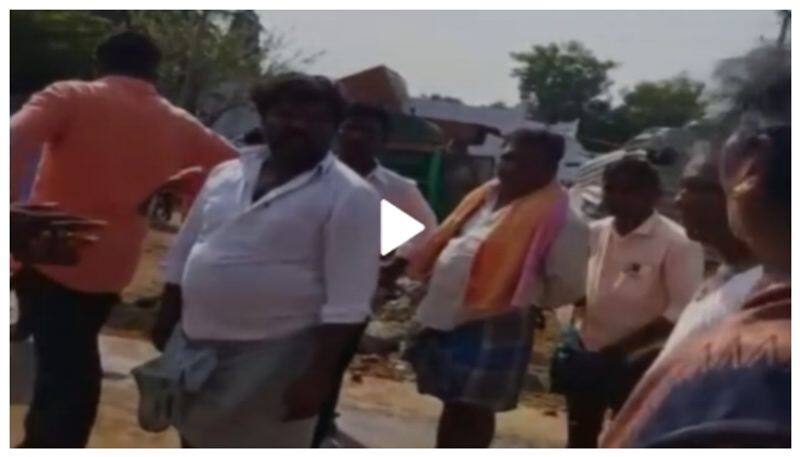 Fight between BJp and congress activits in Bellary rural nbn