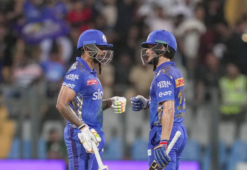 Mumbai Indians won RCB with a huge ipl record saa