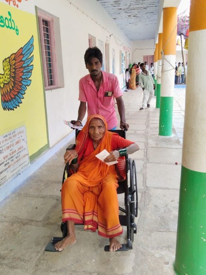 <p>महिलाओं में उम्र के साथ स्ट्रोक का जोखिम बढ़ता है। विशेष रूप से 55 वर्ष से ऊपर की महिलाओं में यह खतरा ज्यादा होता है।</p>
