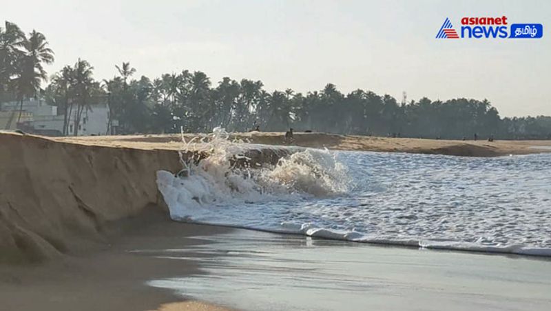 Sea rage in Kumari! - Boats parked in the harbor! Fishermen suffering!