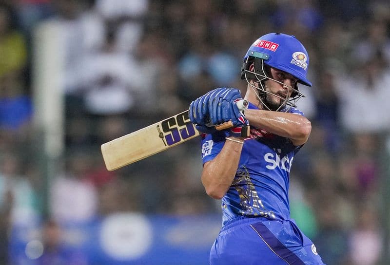 Mumbai Indians fans roasts Nehal Wadhera For slow Innings against LSG gkc