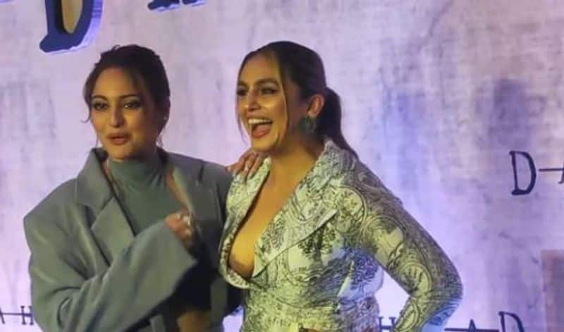 actress huma qureshi  came to the film funcion in the over load glamor outfit viral video