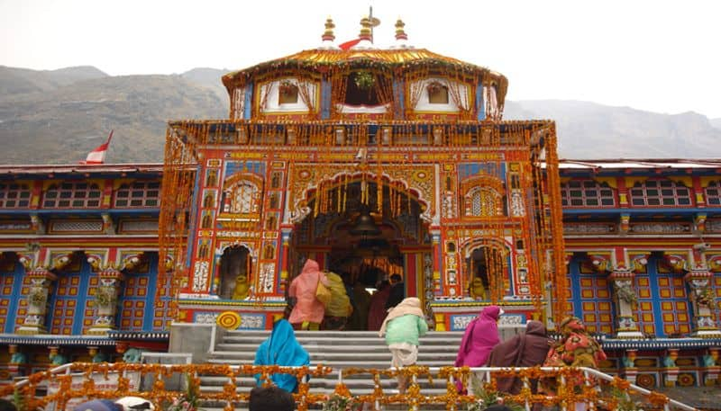 interesting facts about Badrinath Temple