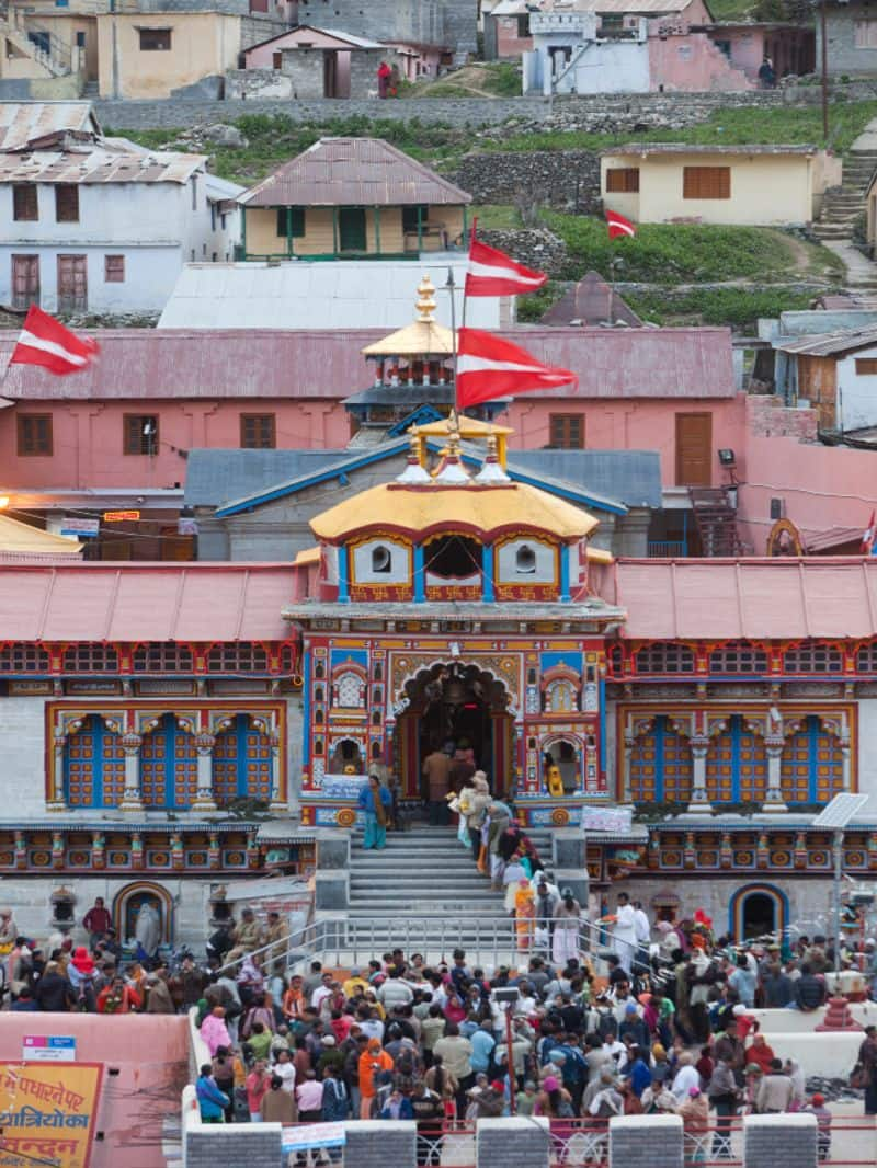 badrinath temple interesting facts in tamil