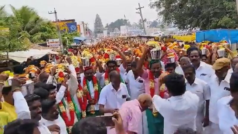 edappadi palaniswami cadres pray for him for his birthday in ranipet