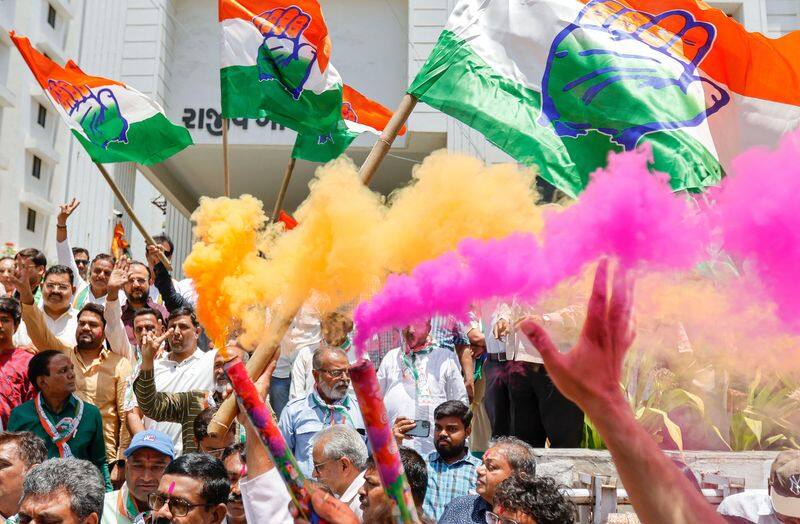 Telangana Election Results 2023 : Congress towards victory.. Celebrations started at Gandhi Bhavan.. Buses ready at Taj Krishna..ISR