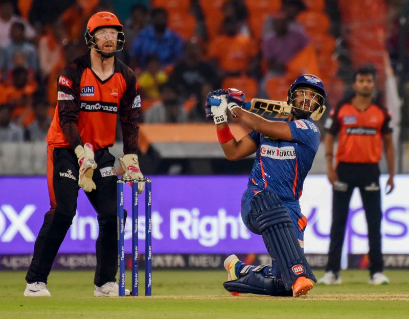 IPL 2023 SRH vs LSG Abhishek Sharma Created unwanted record for conceding five sixes in an over in IPL jje 