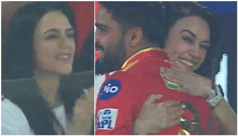 Preity Zinta cries after Prabhsimran Singh scores century hugged him watch video btb