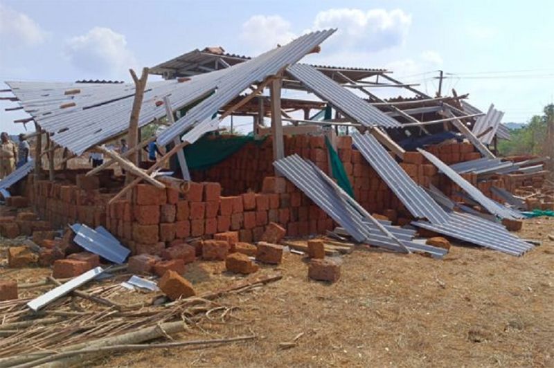 Woman assaulted and house destroyed over Land dispute in Shivamogga District gvd