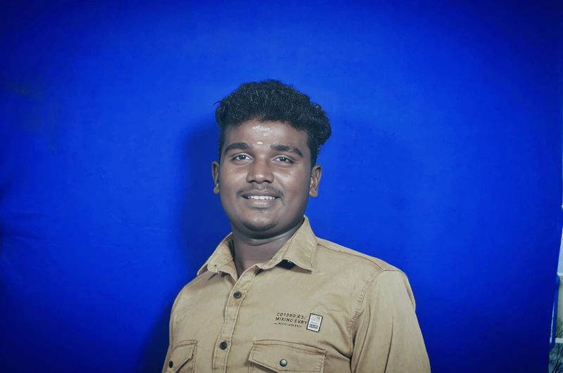 young man killed by unkown persons in madurai