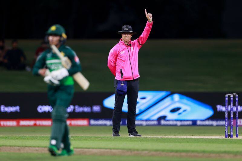 ICC Cricket Committee scraps 'soft signal' by on-field umpires and more; details here-ayh