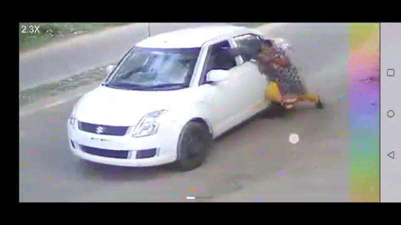 chain snatching gang members try to chain snatching with car in coimbatore