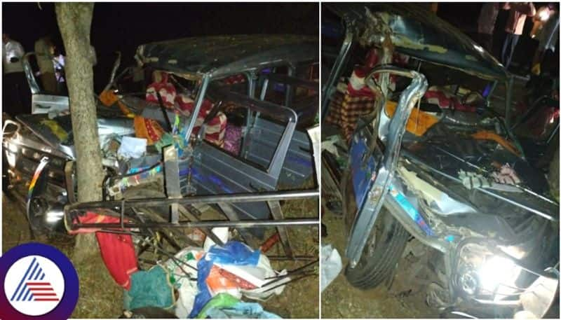 Cruiser collided with a tractor in Vijayapura many death sat