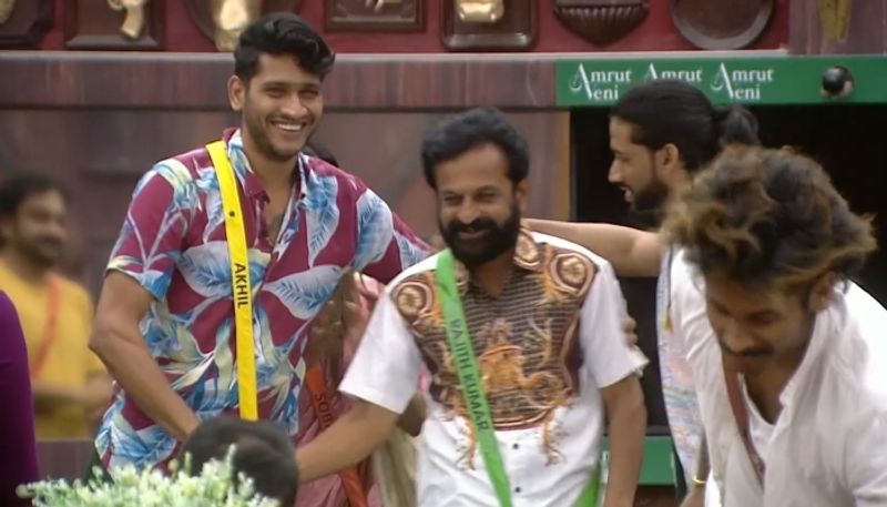 akhil marar offers a role for rajith kumar in his next movie bigg boss malayalam season 5 nsn