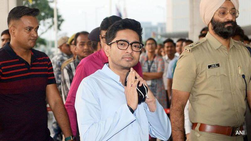 CM Mamata Banerjee's Nephew Abhishek Appears Before CBI in School Jobs Scam